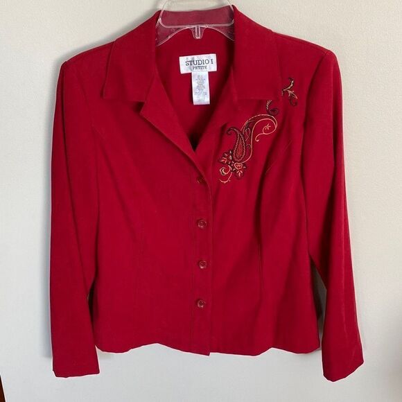 🔥3/$20🔥 Studio I Petite red embroidered blazer size 6P - Picture 1 of 9